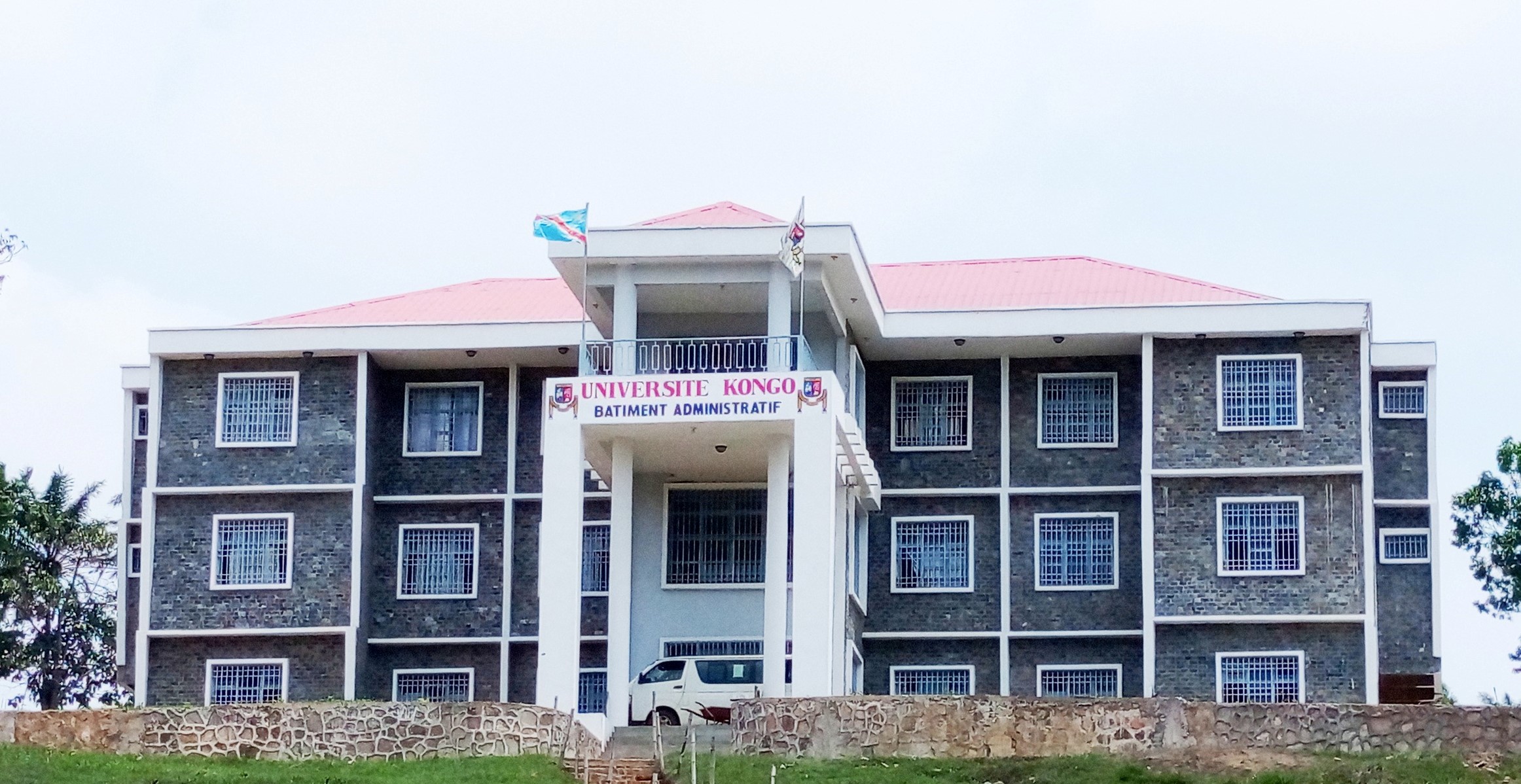 ESURSI : 36 ème Assemblée Générale de l’Université Kongo, des activités culturelles et récréatives prévues dans le programme, expositions et barbecue offerts aux participants ESURSI : 36 ème Assemblée Générale de l’Université Kongo, des activités culturelles et récréatives prévues dans le programme, expositions et barbecue offerts aux participants