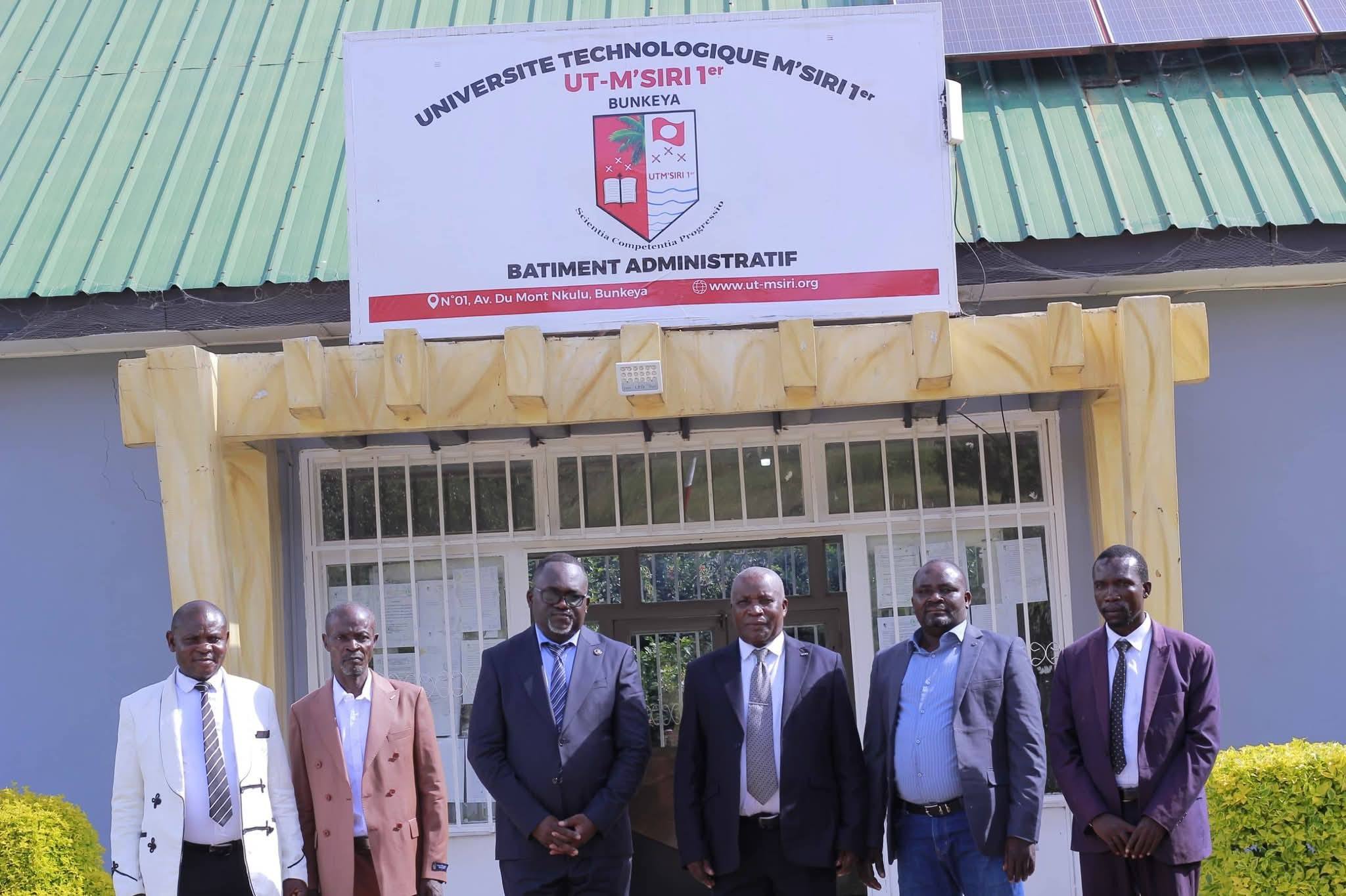 ESURSI: Aucune femme dans la décision, voici les membres du cabinet du Recteur de l’Université Technologique M’siri 1er de Bunkeya ESURSI: Aucune femme dans la décision, voici les membres du cabinet du Recteur de l’Université Technologique M’siri 1er de Bunkeya