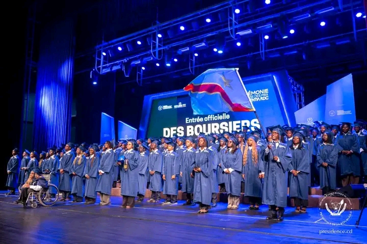 ESURSI : 185 meilleurs lauréats de l'Examen d'État décrochent les premières bourses « Excellentia RDC » 1785282470547